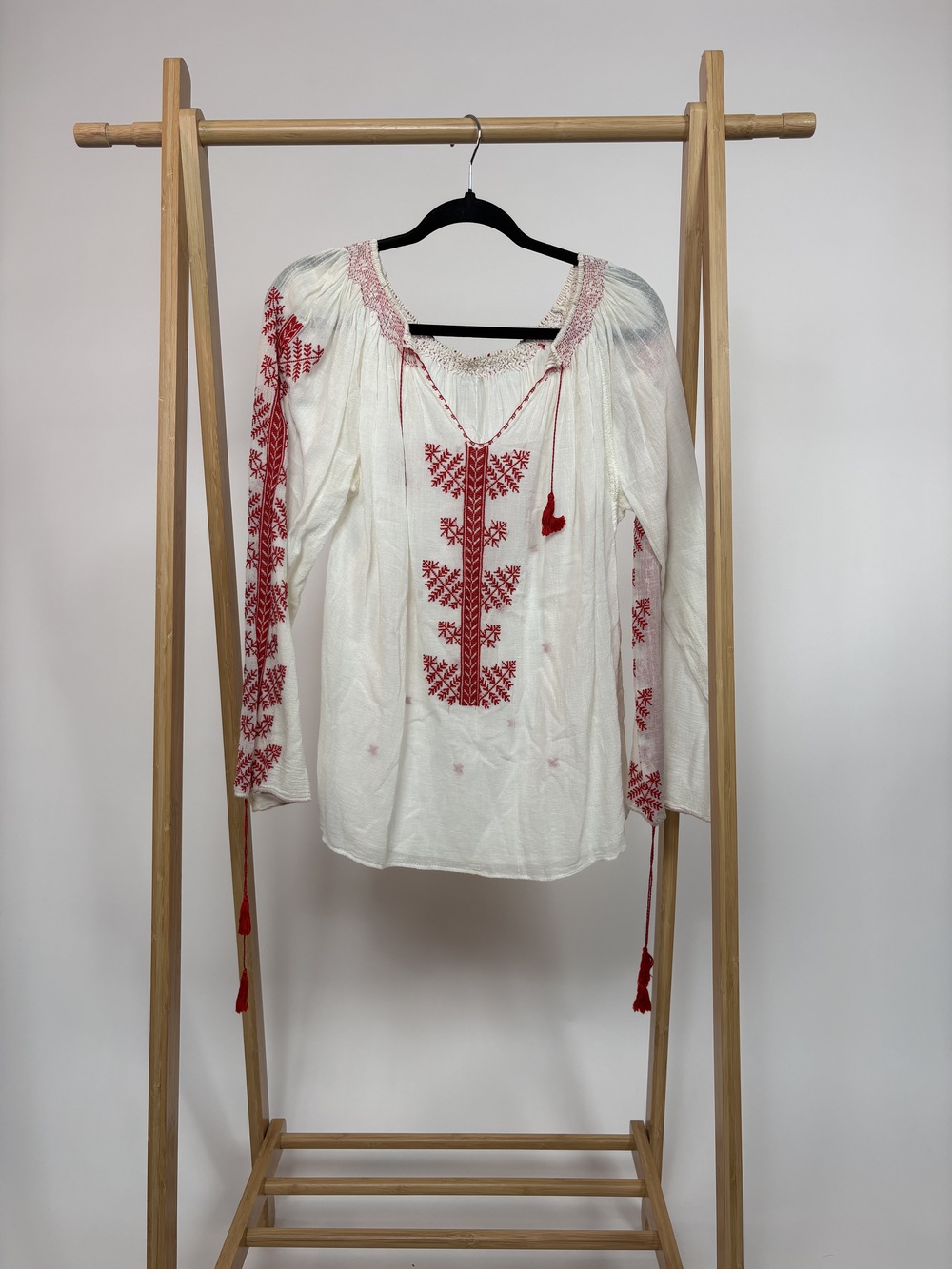 PF-1290 Vintage European Embroidered Blouse Red